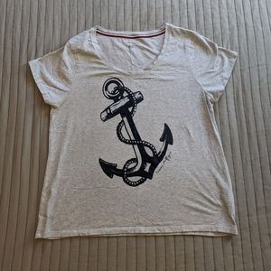 Tommy Hilfiger Tshirt size XL